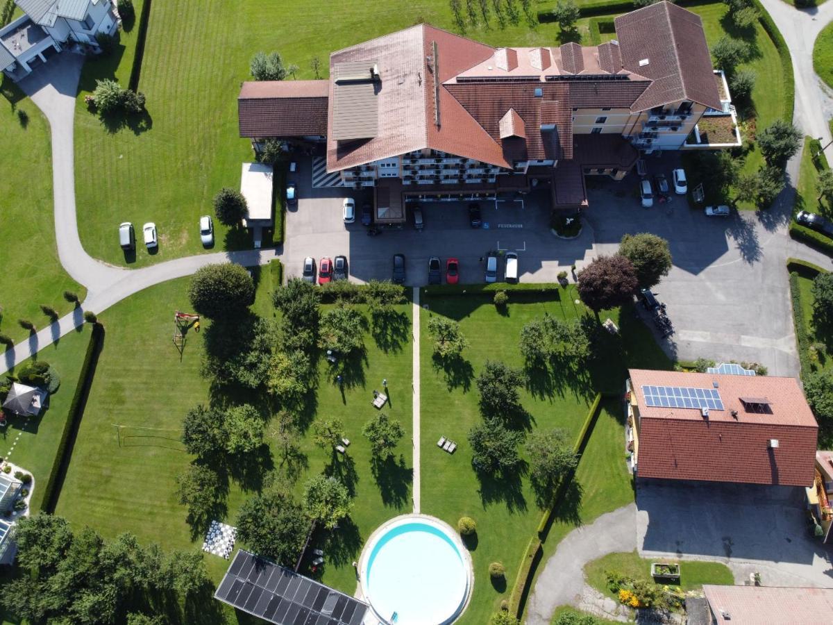 Hotel Pachernighof Velden am Wörthersee Eksteriør billede