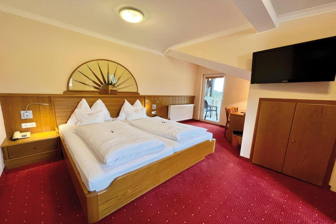 Hotel Pachernighof Velden am Wörthersee Eksteriør billede